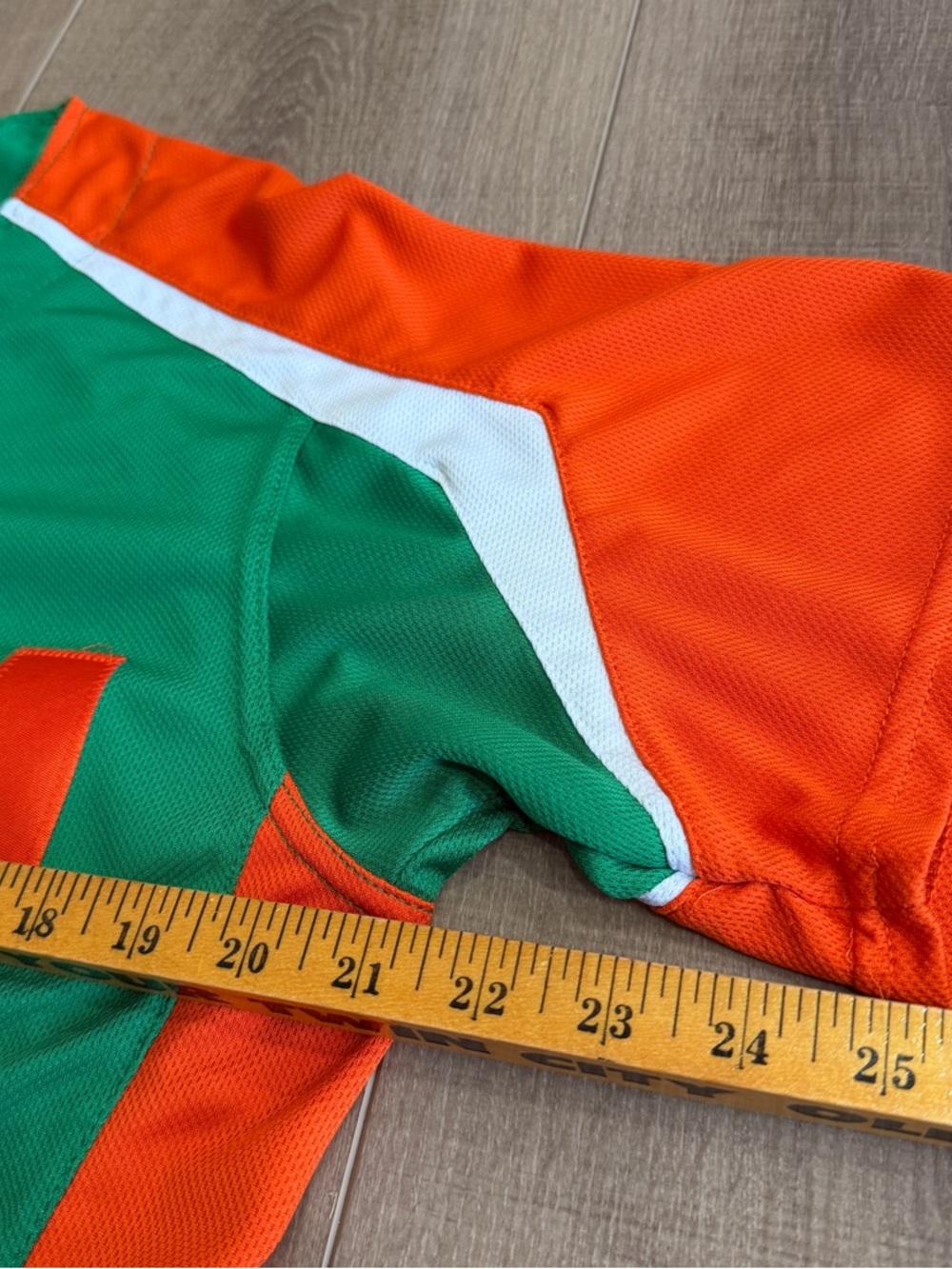 Uniforms Express Baseball Jersey Uni Miami Hurricanes Size M Green Orange #47 - Picture 2 of 13
